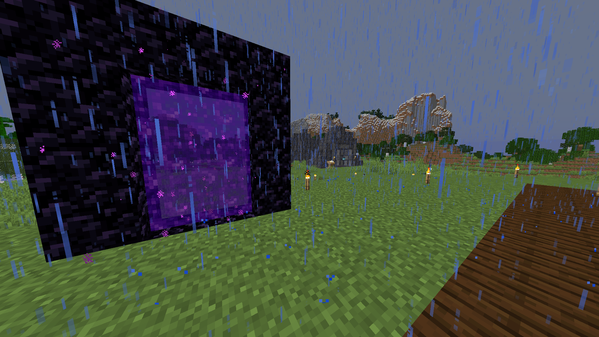 Der Eingang hinter dem Portal